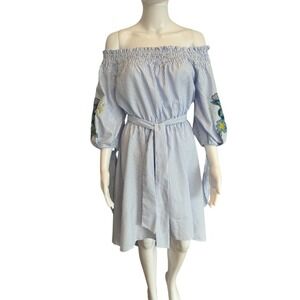 ASTR The Label Blue‎ Striped Floral Embroidered Dress Size M